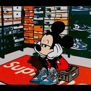 Mickey Mouse Sneaker head canvas